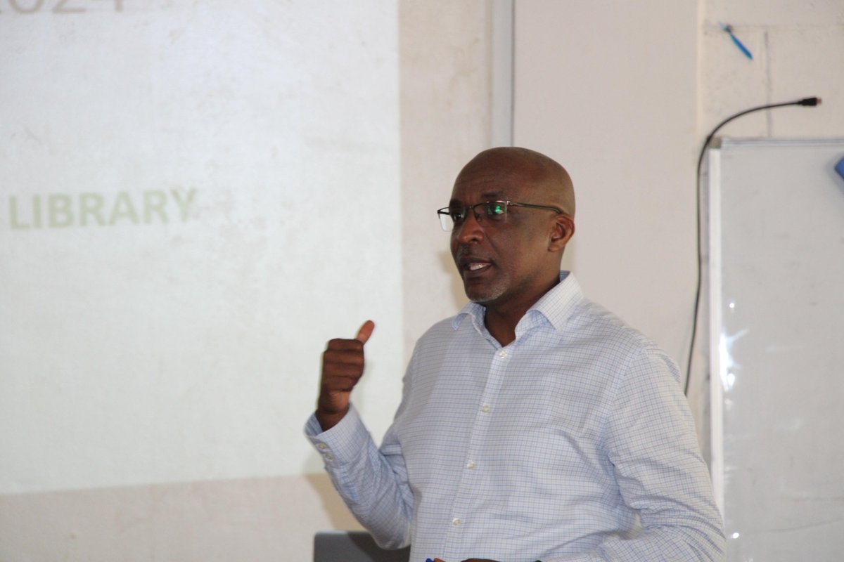 CIUuga's tweet image. Building a better tomorrow, one byte at a time! @niyimic challenges the #CIU community to be intentional in creating a digital world #CIULibraryWeek #DigitalLiteracy #Lead #Innovate #Transform