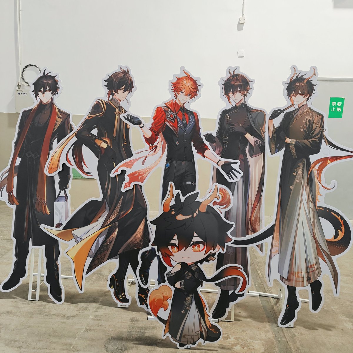 SULISULIbiu's tweet photo. 幸福的一家 https://t.co/QUD3OJAlut
