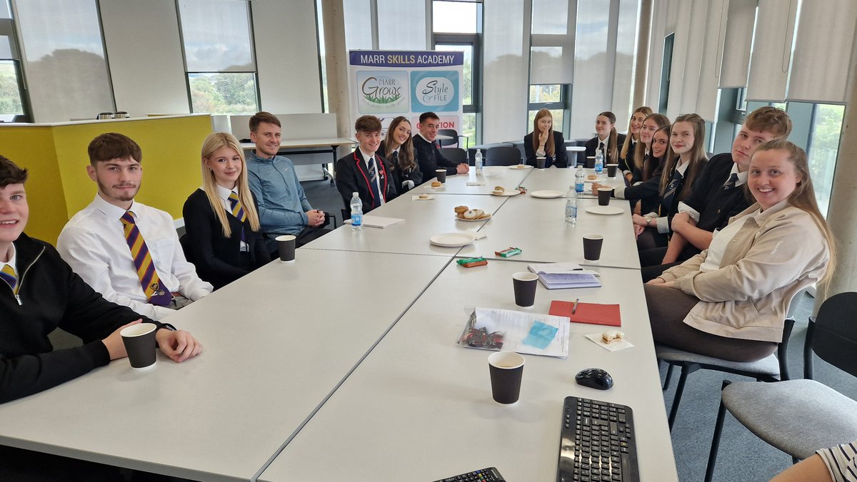 Well done to our <a href="/MarrCollegeSCQF/">SCQF Marr College</a> Ambassadors who hosted their <a href="/KilwAcadDYW/">Kilwinning Academy DYW/SCQF</a> counterparts last week, sharing with them their experiences and advice for improving understanding of the SCQF across schools and communities 👏👏👏 <a href="/MarrColOfficial/">Marr College</a>