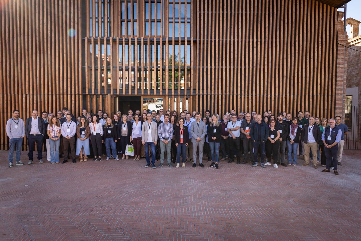 Laura Oliver Perdigones tweet media