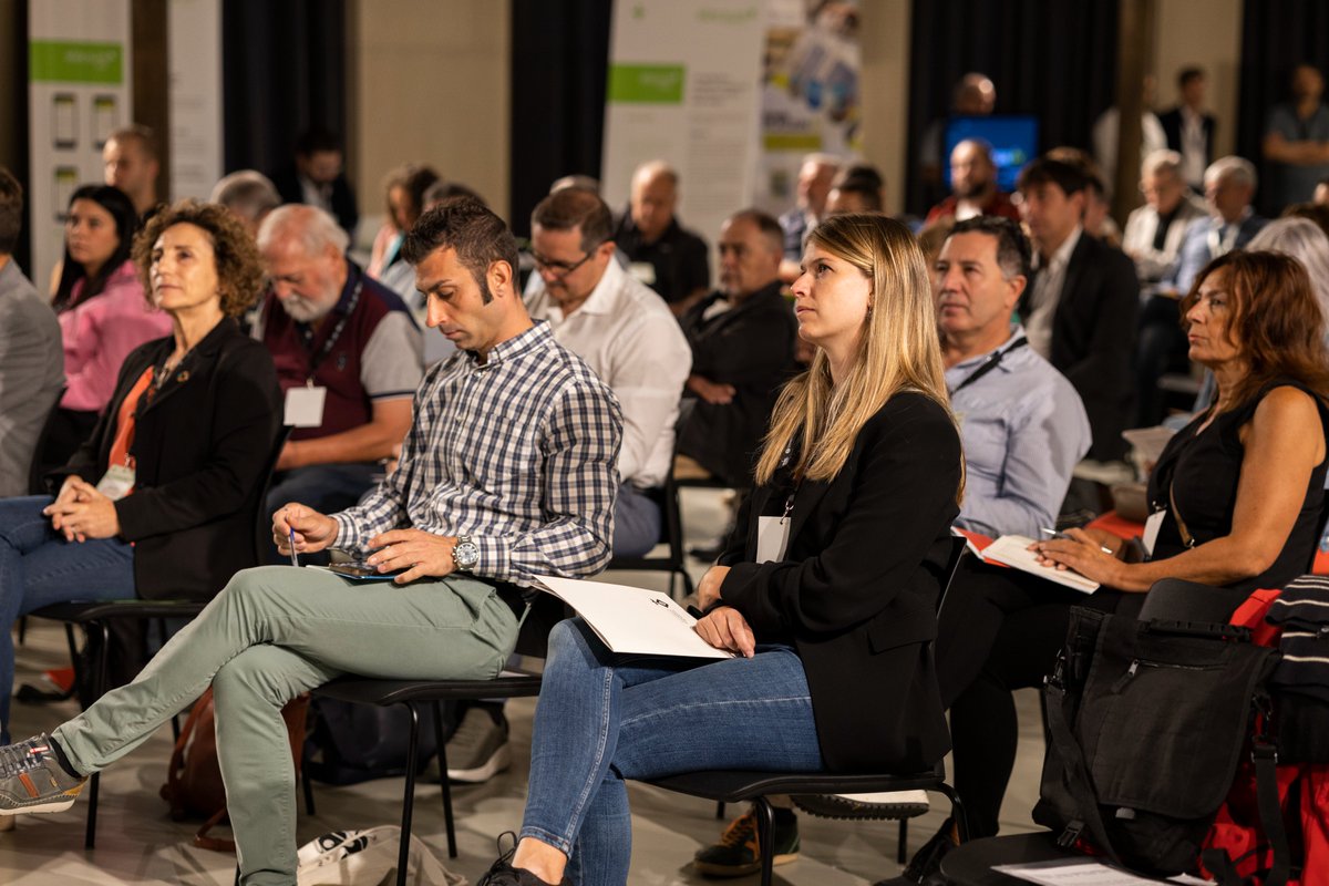 Laura Oliver Perdigones tweet media