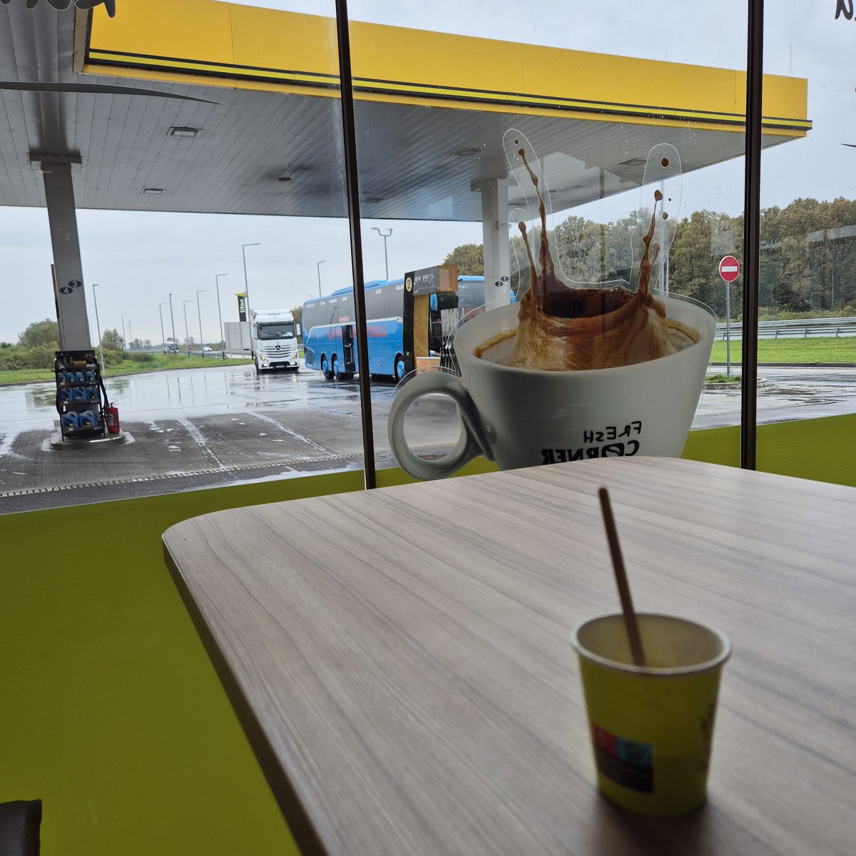 TheUnicate's tweet image. Coffe time on the way thrue Croatia.
#Coffe #Croatia #Travel #Pause ☕️