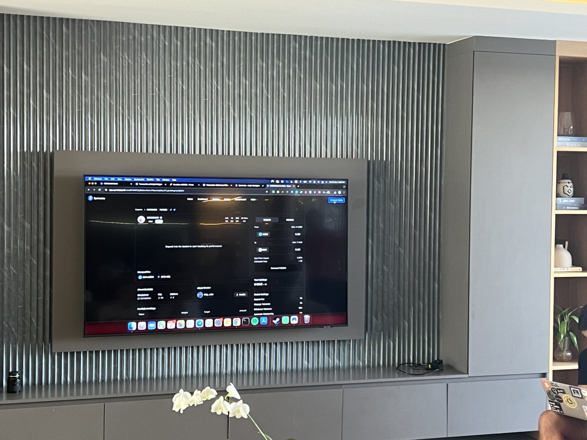 Creating a DAO managed basket on <a href="/symmetry_fi/">Symmetry</a> while on the island 🤌