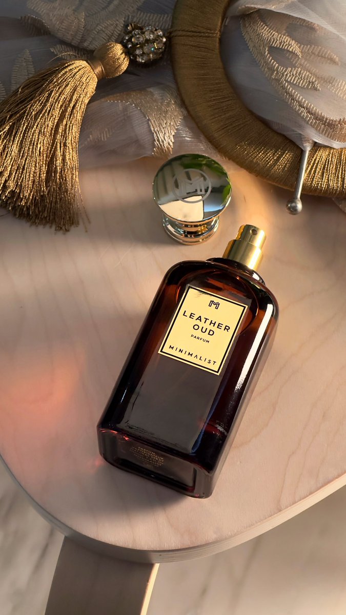 🌿
🌿🌿
لا أرتدي العطر 
دائماً، ولكن عندما
 فعلت ذلك، عرف 
المكان بأكمله✨ 
LEATHER OUD
احر اصدرات 
MINIMALIST#    
مزيج غني و فاخر 
من الجلود والعود 
ولمسات حمضية
تابلية منعشة 
ملائم للجنسين✨
#رابطة_عشاق_العطور 
#قصة_عطر 
🌿🌿
🌿