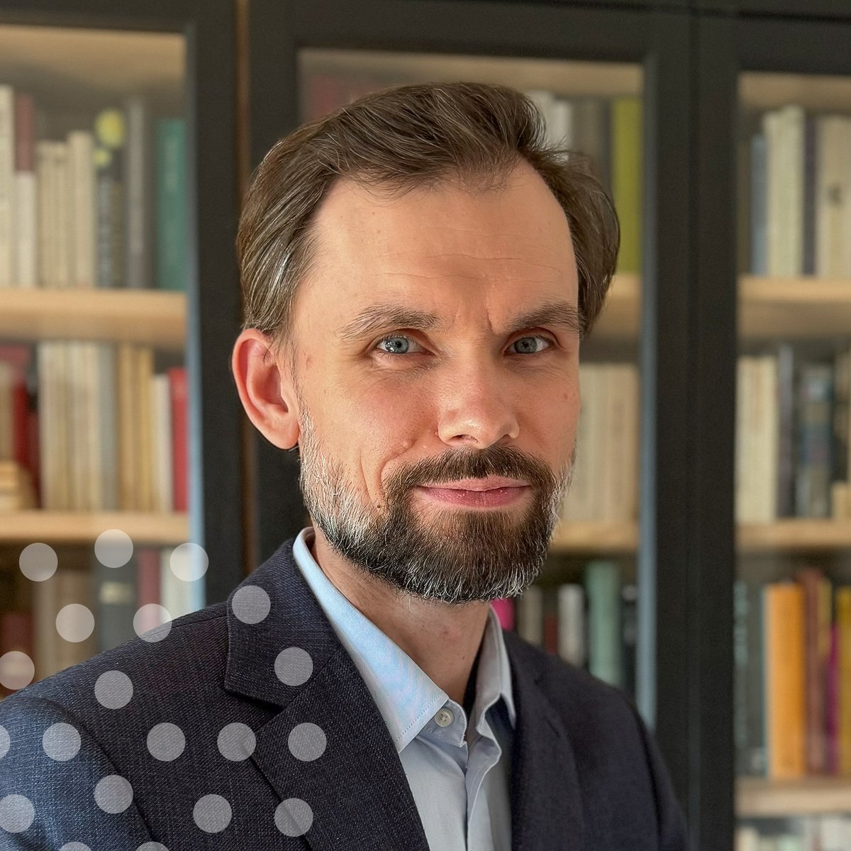 We are delighted to welcome the KFG-Junior Fellow Krzysztof Świrek, Assistant Professor at the Faculty of Sociology (Warsaw). His research project focuses on the "Hidden Class Particularism in Human Rights Discourse? Polish Case and Global Right-wing Populist Strategies"