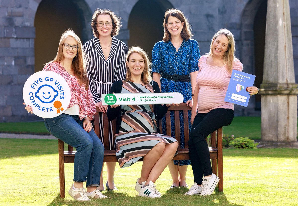 The chickenpox (varicella) vaccine has been added to the children's immunisation schedule for babies born from this October. It will be offered as part of the vaccine schedule at 12 months, helping to protect against serious complications of chickenpox. hse.ie/eng/health/imm…