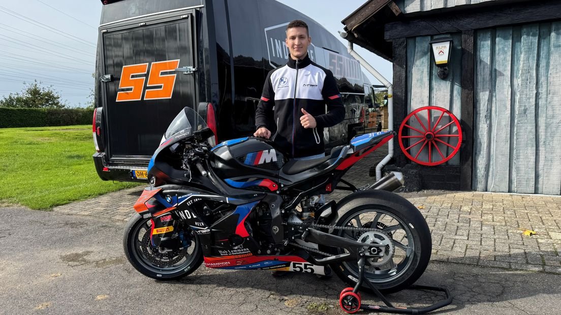 Milan Merckelbagh: zonder rijbewijs op weg naar Superbike-titel bityl.co/SESg