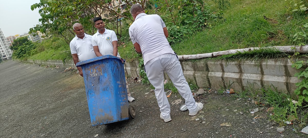 167BNCRPF's tweet photo. # Swachhata Abhiyan by 167 BN CRPF on 02/10/2024 https://t.co/9rJFaV1s8O