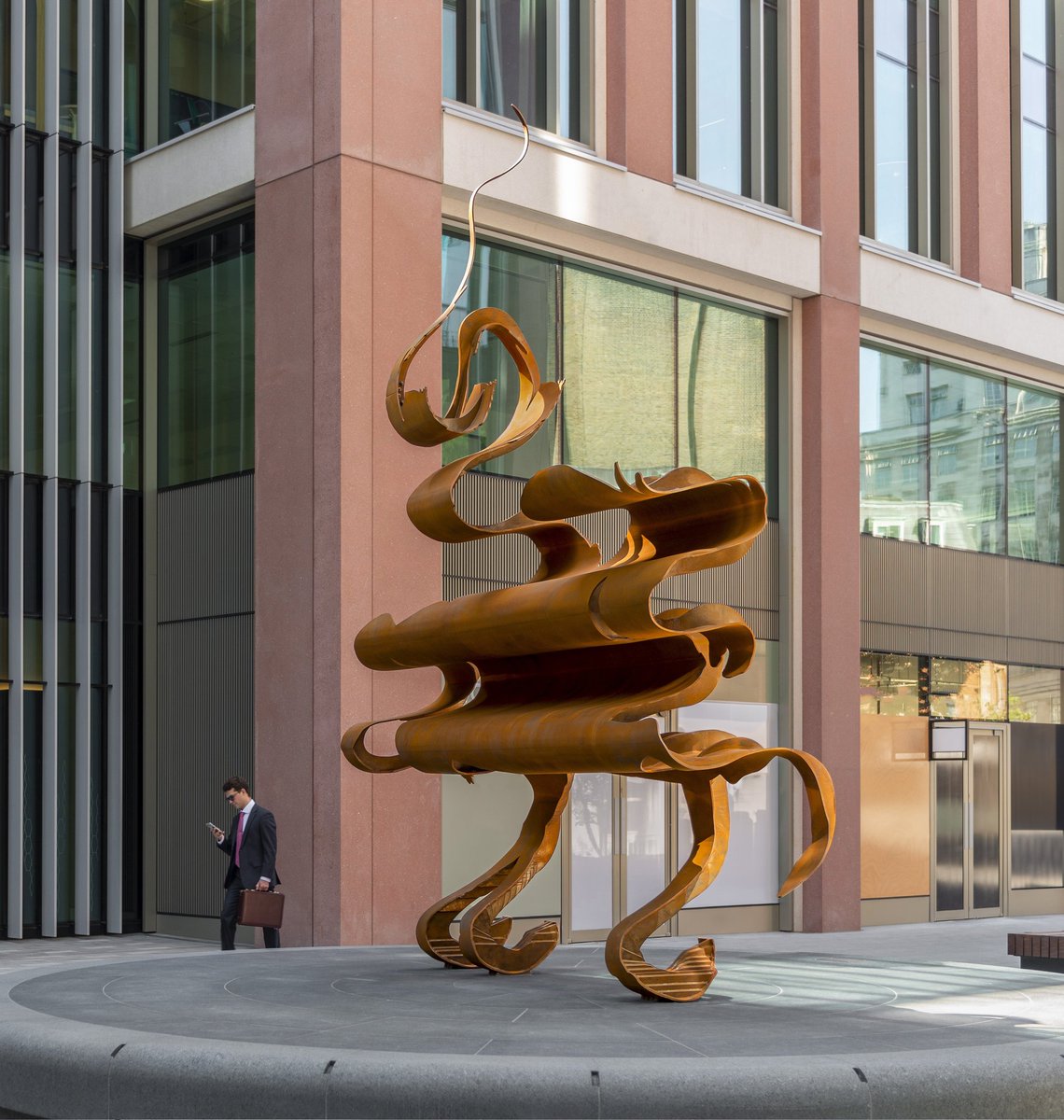 PSSAtweets's tweet photo. WHO will WIN?🚦

Judging has begun for OUR 2024 PSSA Marsh Award for Excellence in Public Sculpture from our SHORTLIST of FIVE artists!

Nick Hornby FRSS 
Elpida Hadzi-Vasileva
Tim Shaw RA
David Blandy &amp; Larry Achiampong
Yinka Shonibare CBE RA
https://t.co/Je8OB3OpQs https://t.co/oUUxXzMlAQ