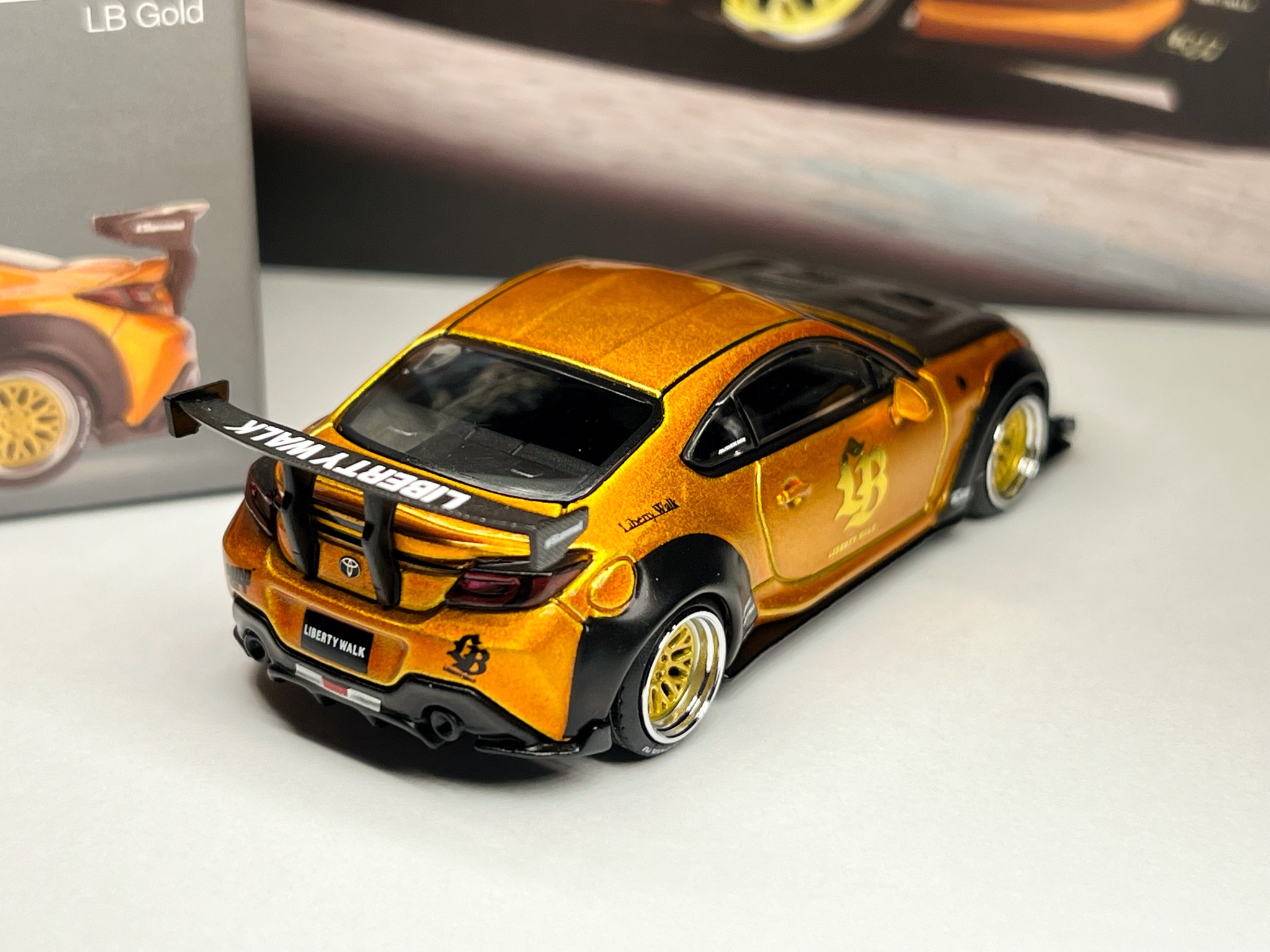 MINIGT GR86 #790 中国限定　LB★Nation Gold MINIGT.com – Welcome to the World of 1:64!