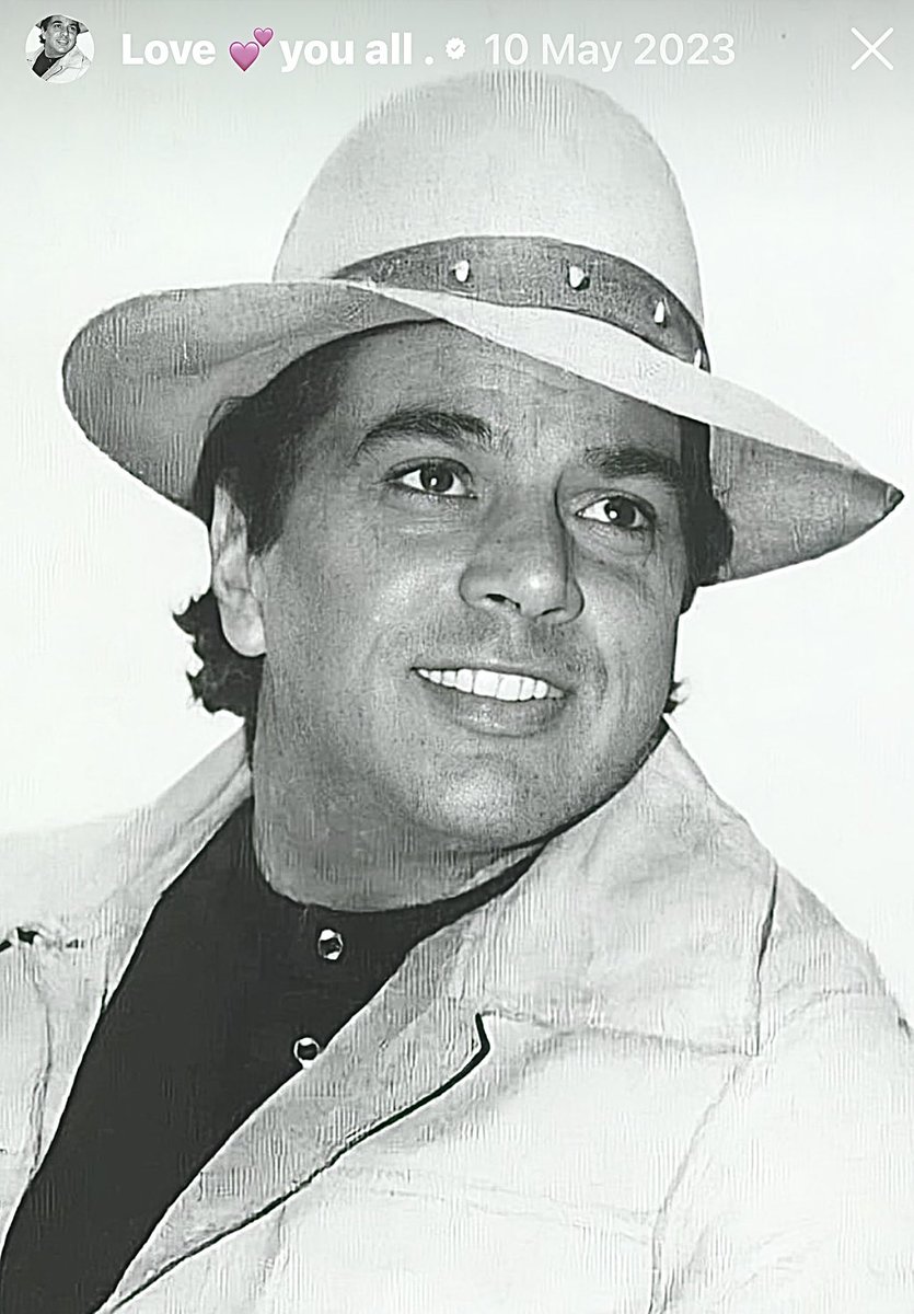 dr_deepakmehta5's tweet photo. @aapkadharam Paaji pranam..bahut samay baad aapne ek post X par ki hai. Mann khush ho gaya. Mujhe yeh lag raha tha..ki aapne X ko ab chhor diya hai. Aap Instagram par jyada active rahe. Lekin ab phir se yaade taaja ho gayi. Enjoy your USA trip. Love you paaji ❤🙂🙏 https://t.co/Pls1jkWqvz