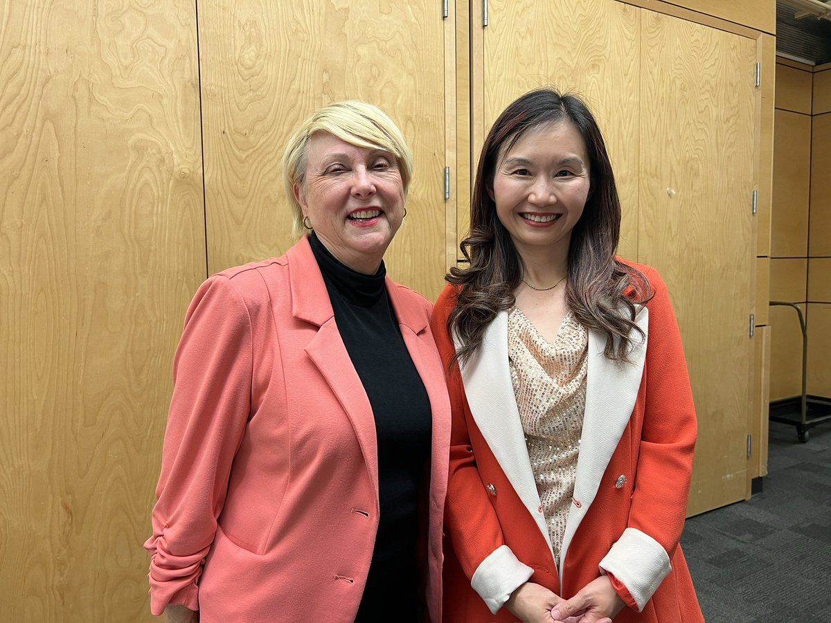 AnneKangBurnaby's tweet image. Thank you to @BurnabyDPAC for the invite to your Forum on Education. It was an informative discussion and I’m appreciative of the care, time, and thoughtfulness you put in to the questions and the event. 

Like you, we’ll always show up for students. Kudos! #bcpoli #bcndp