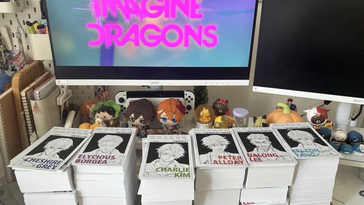 __ZerKaem's tweet photo. ถึงหนังสือจะยังไม่เสร็จ แต่ของแถมเสร็จแล้วนะคับ กำลังเล่งแพ็คน้อน ๆ 

ปล. คนซื้อในงานหนังสือ Box จะเป็น Rank S แบบได้โปสการ์ดฮันเตอร์นะคร้าบ บังคับขาย 55555555 https://t.co/KUQ7BU4HCs