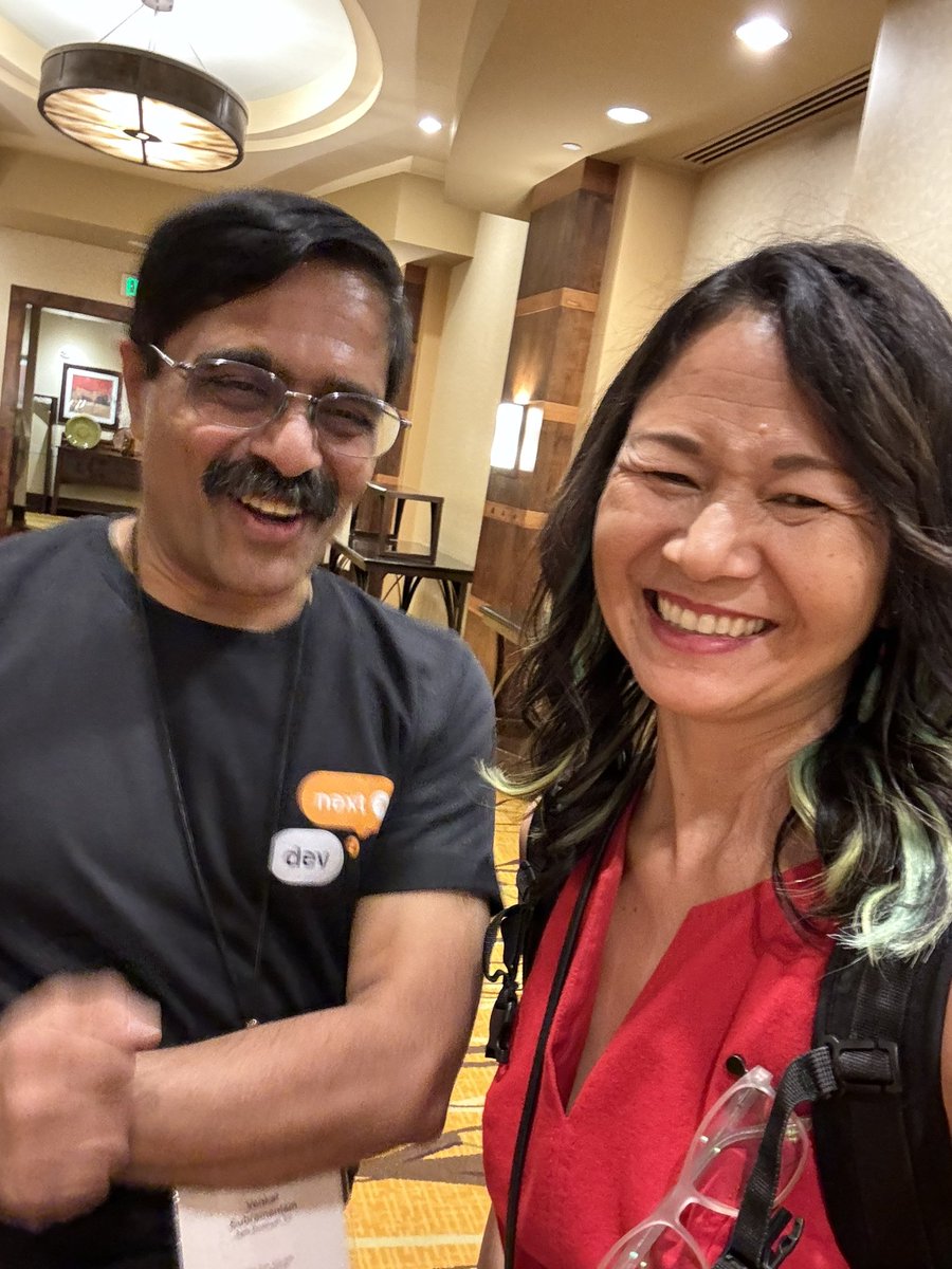 luckygirliegirl's tweet image. What a great day at @dev2next! Thank you, @venkat_s and Kavitha for bringing the community together. #Dev2Next
