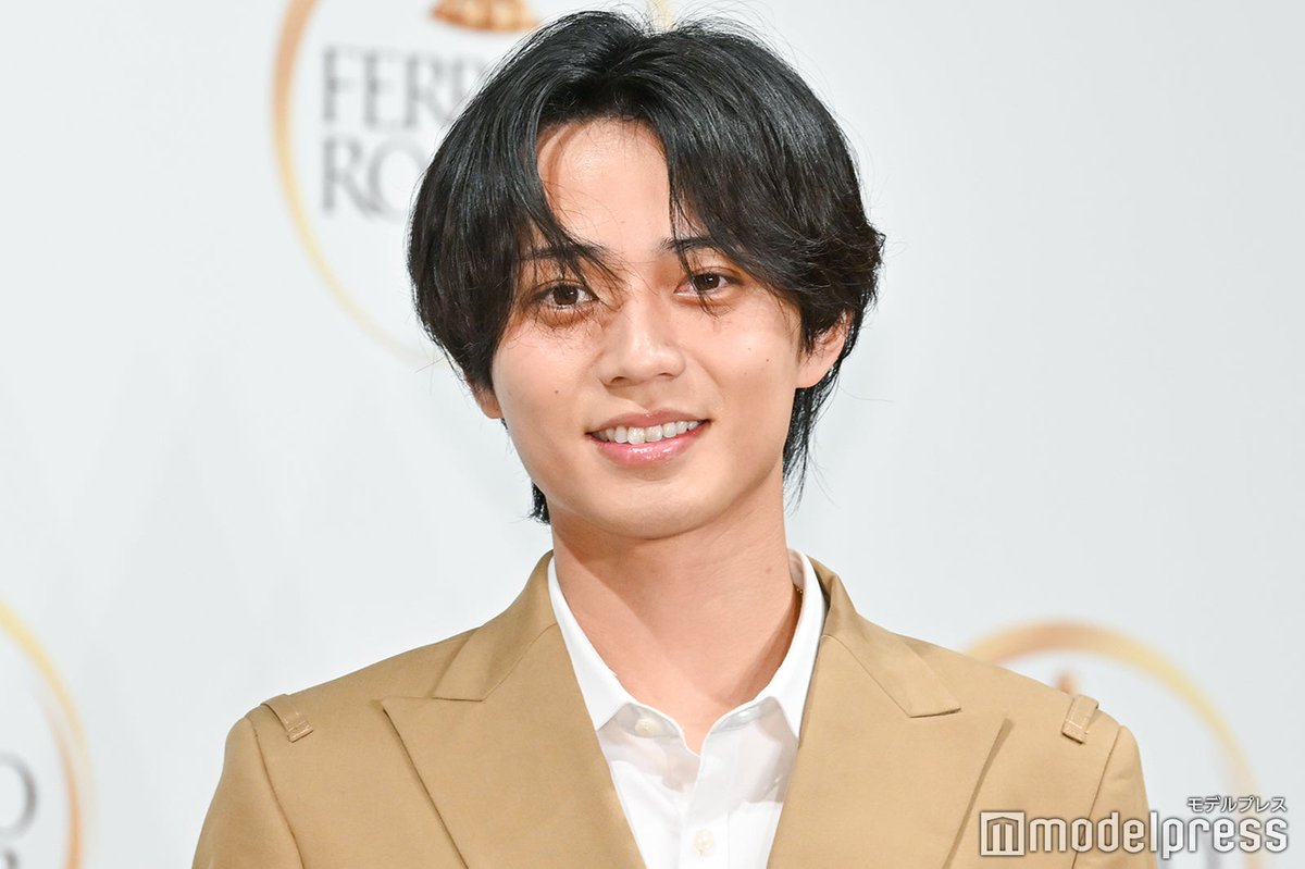 modelpress's tweet photo. 【写真📸】永瀬廉、チョコ菓子のブランドアンバサダー就任🍫

マネージャーに「長い」と言われてしまった
”最高のシチュエーション”とは？

🔻フォトギャラリー
https://t.co/kDrtC8DCmQ

#キンプリ #KingandPrince #永瀬廉 https://t.co/VmRf63D9F1