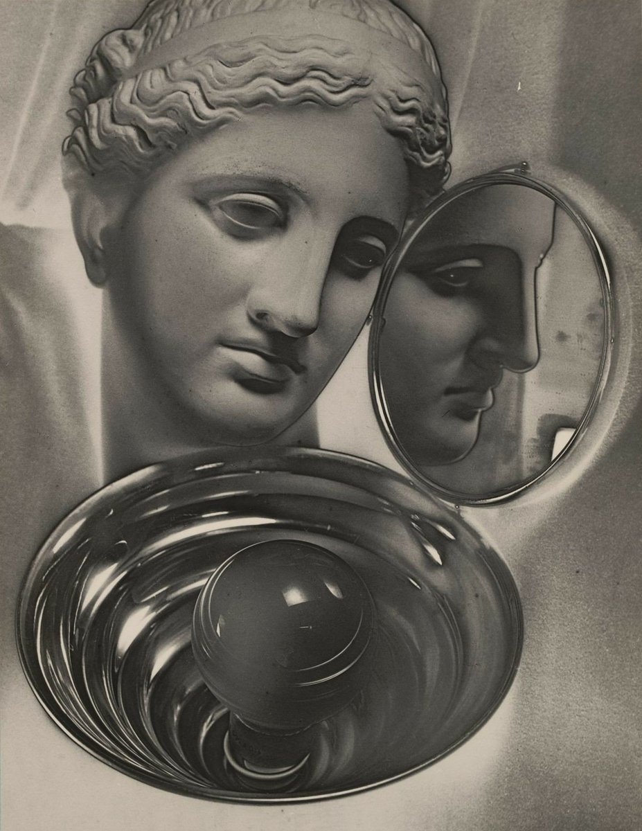 “Scopri chi sei e non avere paura di esserlo.”

Gandhi

#NatiOggi a #CasaLettori 

#2ottobre 

Man Ray