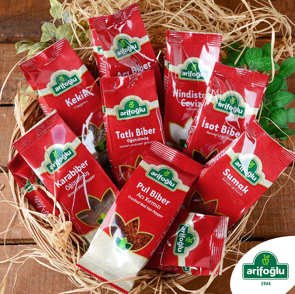 Tarım ve Orman Bakanlığı'ndan yapılan taklit ve tağşiş duyurusunda Arifoğlu markasıyla üretilen;
014-1219
014-1225
004-1219
024 parti no'lu tatlı biber ve acı kırmızı biber ürünlerinde "gıdada kullanımına izin verilmeyen boya maddesi" bulunduğu açıkladı.
gidadedektifi.com/status/1353