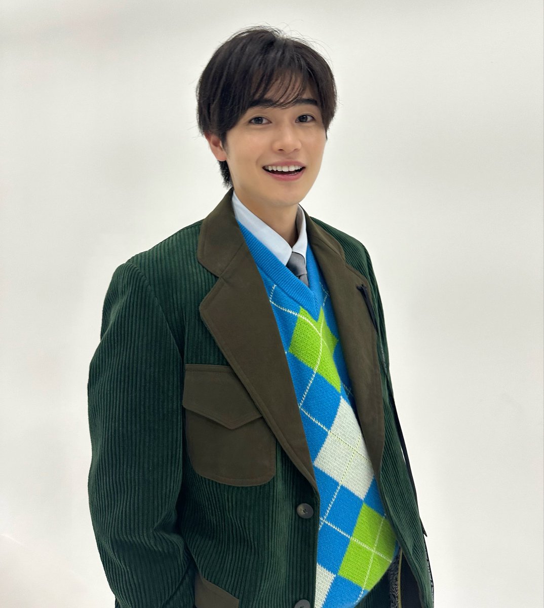 西垣 匠 (@sho_nishigaki_) on Twitter photo \雑誌掲載📚/
10月2日(水)発売!
「日経エンタテインメント! アクターズ Special」
表紙&巻頭に登場しています✨
10月4日(木)発売!
「日経エンタテインメント! 」11月号
ぜひチェックしてみてください👀
<a href="/nikkei_ent/">日経エンタテインメント!</a>
byマネージャー \雑誌掲載📚/
10月2日(水)発売!
「日経エンタテインメント! アクターズ Special」
表紙&巻頭に登場しています✨
10月4日(木)発売!
「日経エンタテインメント! 」11月号
ぜひチェックしてみてください👀
<a href="/nikkei_ent/">日経エンタテインメント!</a>
byマネージャー