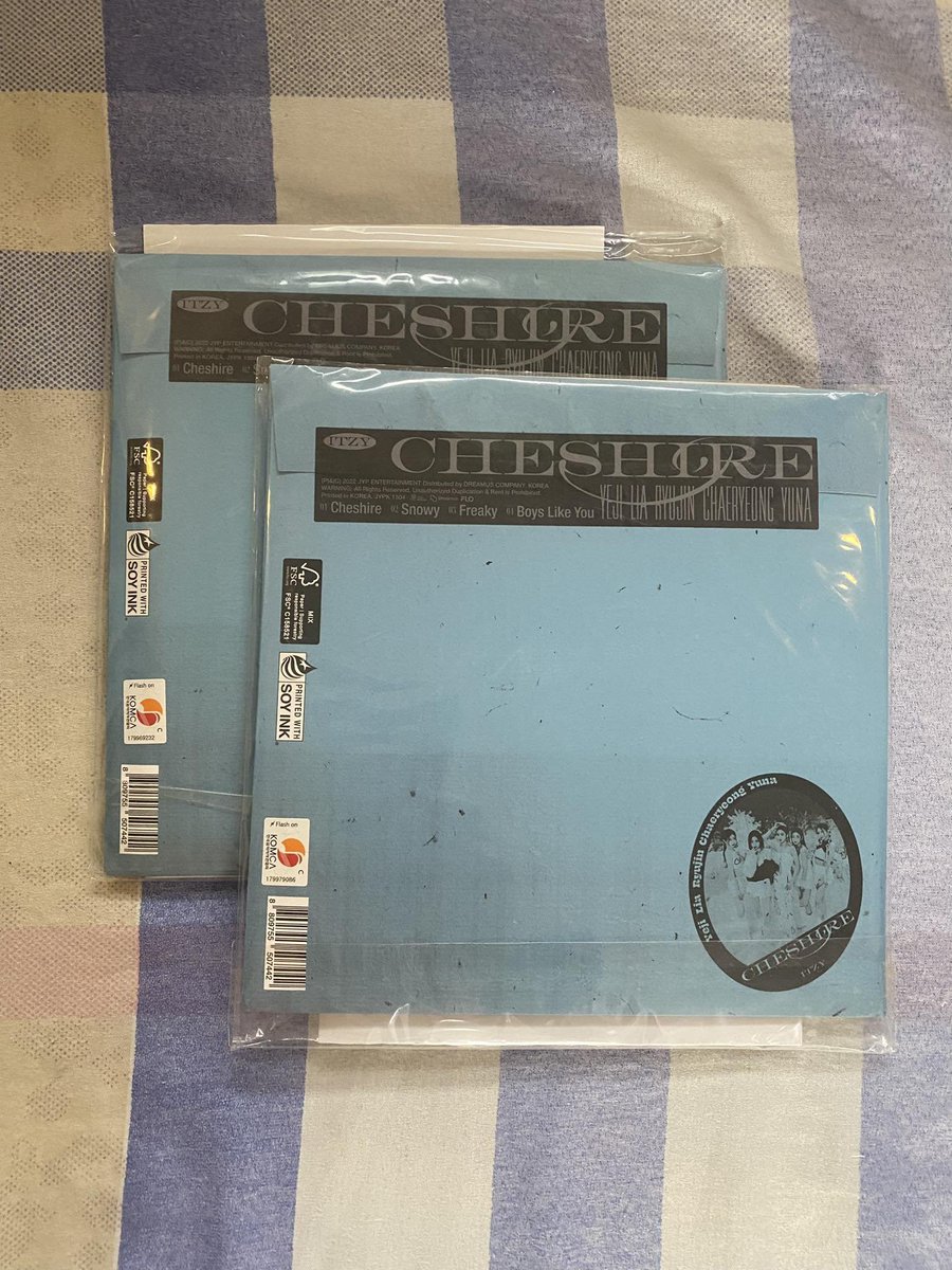 MidzSoneian's tweet image. WTS LFB ITZY PH

ITZY Cheshire Special edition A &amp;amp; B: 

✅ 200 each / 350 both
✅ no pf
✅ PH add only ; can ship to diff adds
✅ SEALED
✅ onhand

💳 Gcash
🚚 JNT

#cleisells Yeji lia ryujin chaeryeong yuna jyp 있지 포카 양도