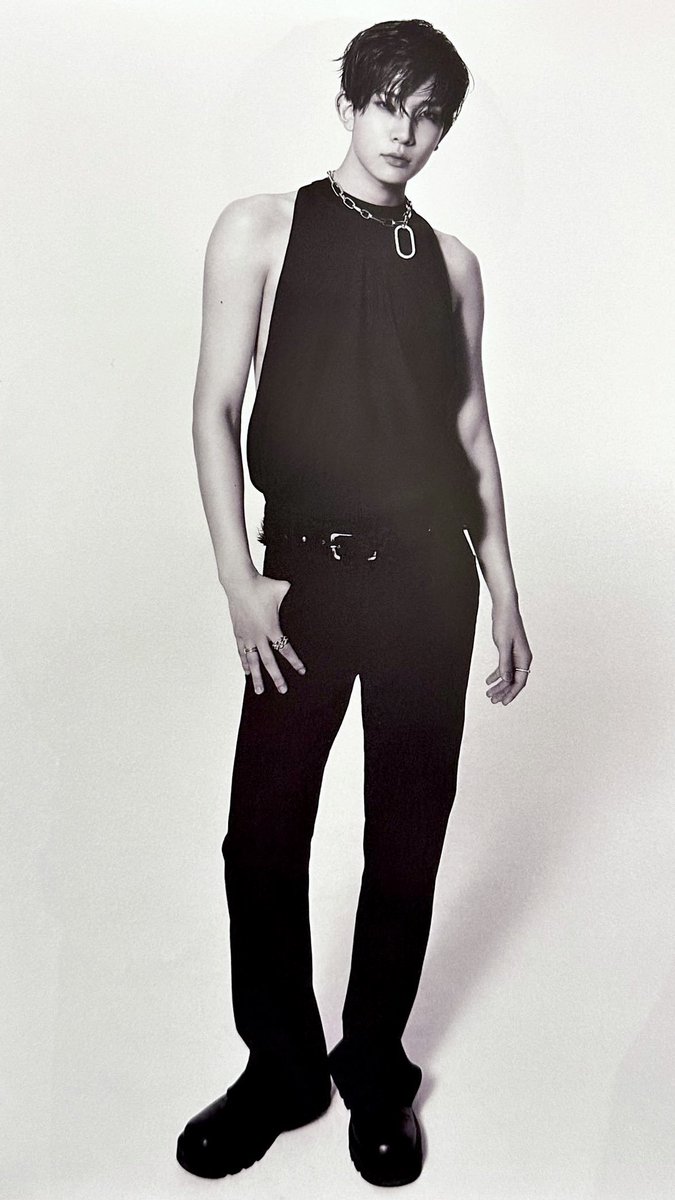 lheesace's tweet photo. I'm really not okay right now. This isn’t fair LEE HEESEUNG!!!!! You can’t just overwhelm me with your sheer sexiness like this 😭😭

#HEESEUNG #희승 https://t.co/LZxlMRsbIe