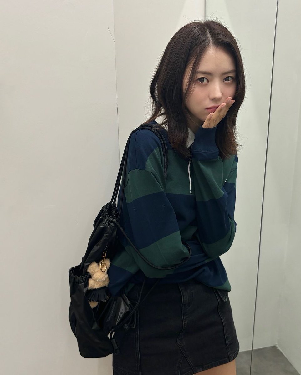 lnydaily_ina's tweet photo. 241002 Insta post

🍀✨💚

📷: @/nayoung_lim

#LimNayoung #Nayoung #Nalang #임나영 #나영 #나랑 #IOI #PRISTIN #PRISTINV https://t.co/EccwdacKGt
