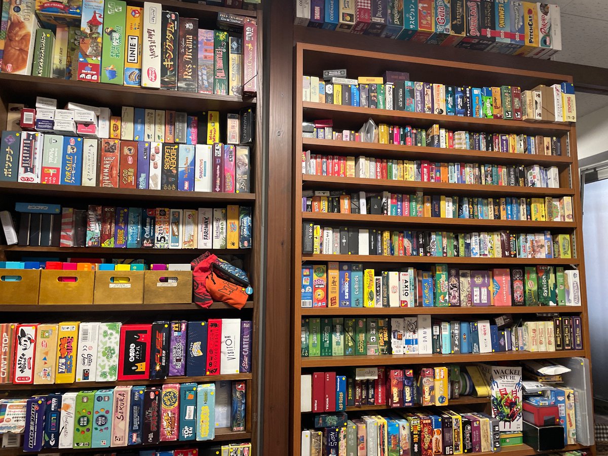 harrowing's tweet photo. @sc_littlecave Koenji board game cafe! https://t.co/exeQApn2sL