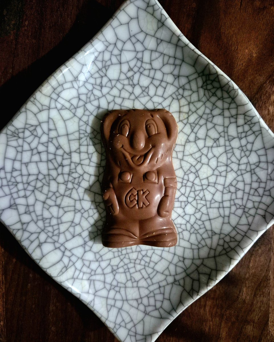 🍫  チョコレート   カローラ  🐨