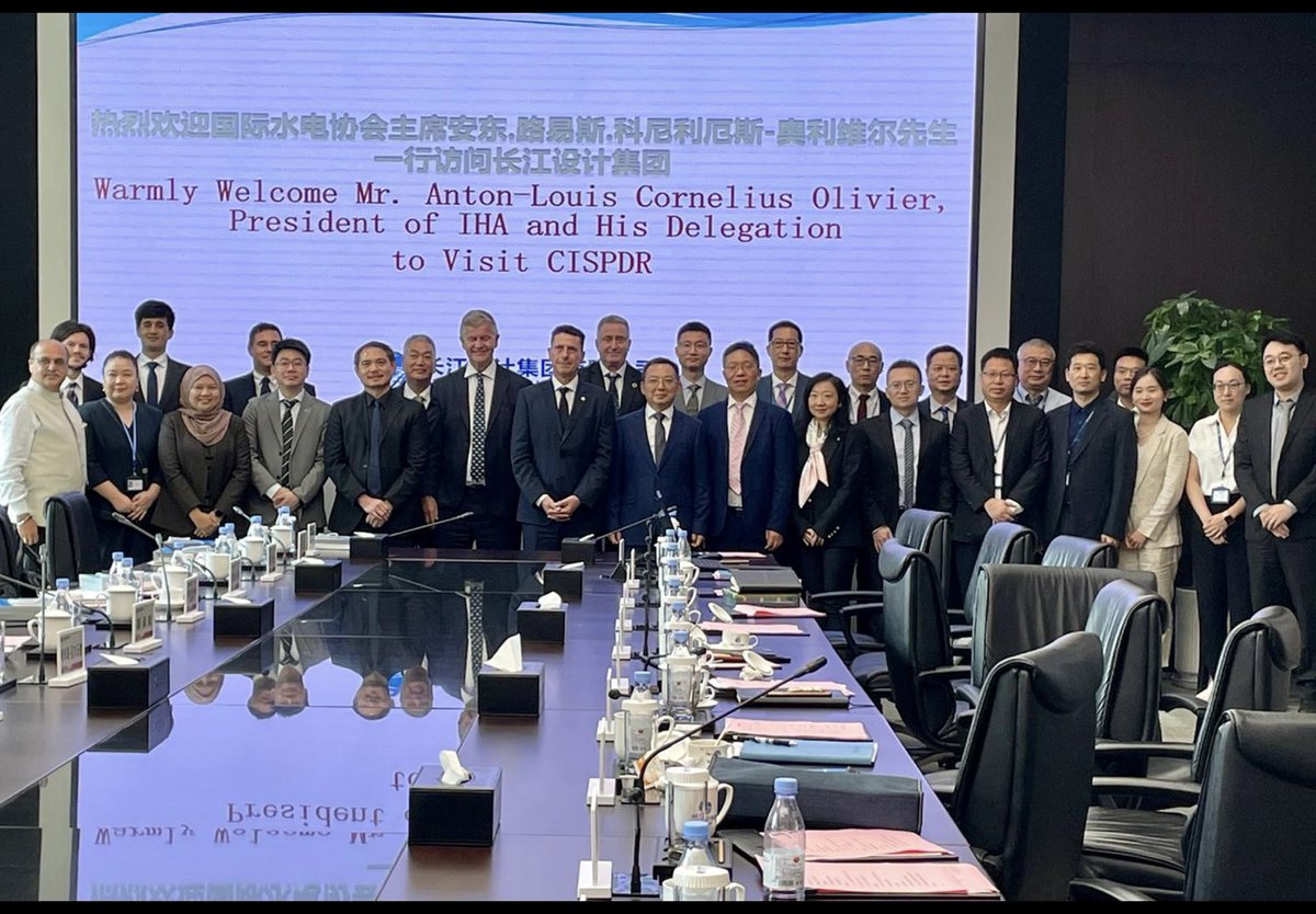 Erik Solheim tweet media