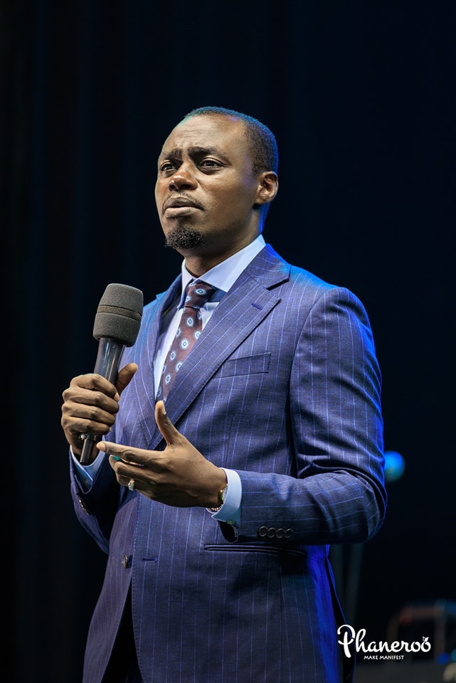j_angwella's tweet photo. Criticizing those who share the message of God can be damaging and unproductive. It's essential to engage in discussions about faith with respect and empathy, even when beliefs differ. https://t.co/5ychhlAZtt