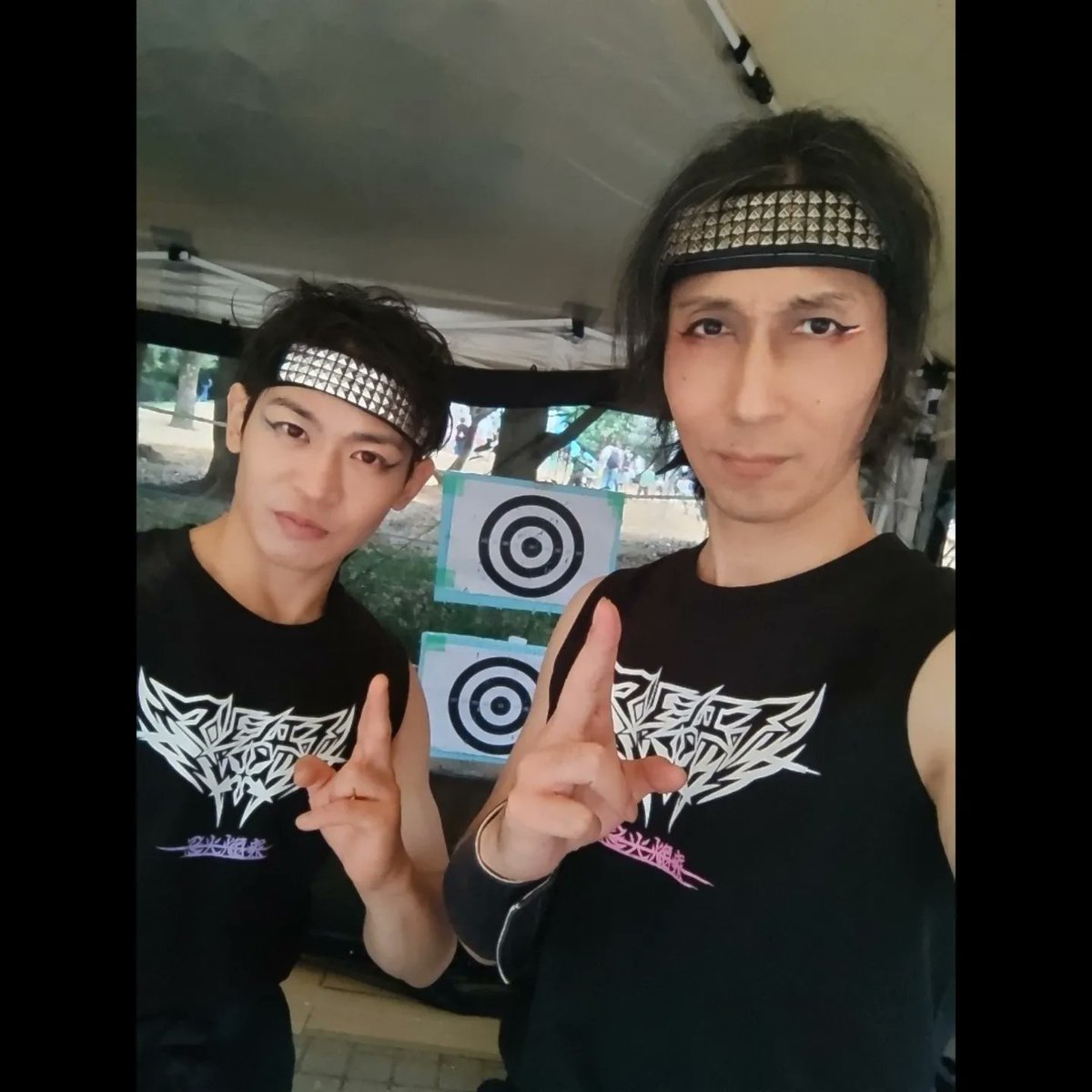firetakumin's tweet photo. 2日間、わらフェスで出店と、ステージ出演させていただきました☆
思ってたよりも人が多く、盛り上がってました☆

#わらフェス
#忍者
 #ninja
 #手裏剣体験 
#忍火焔衆マリシエイ
#マリシエイ https://t.co/mZSX96QPza