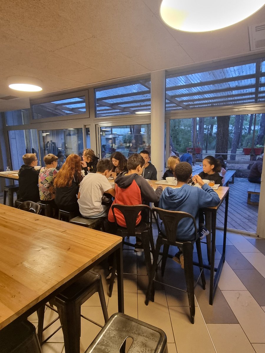 Collège Rabelais tweet media