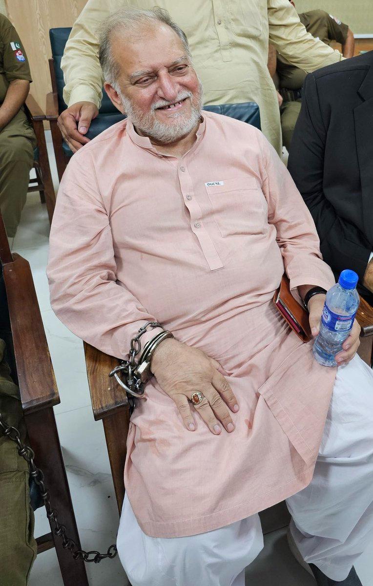 ARYSabirShakir's tweet photo. فسطائیت مردہ باد کی زندہ مثال https://t.co/5z9Kadimmh