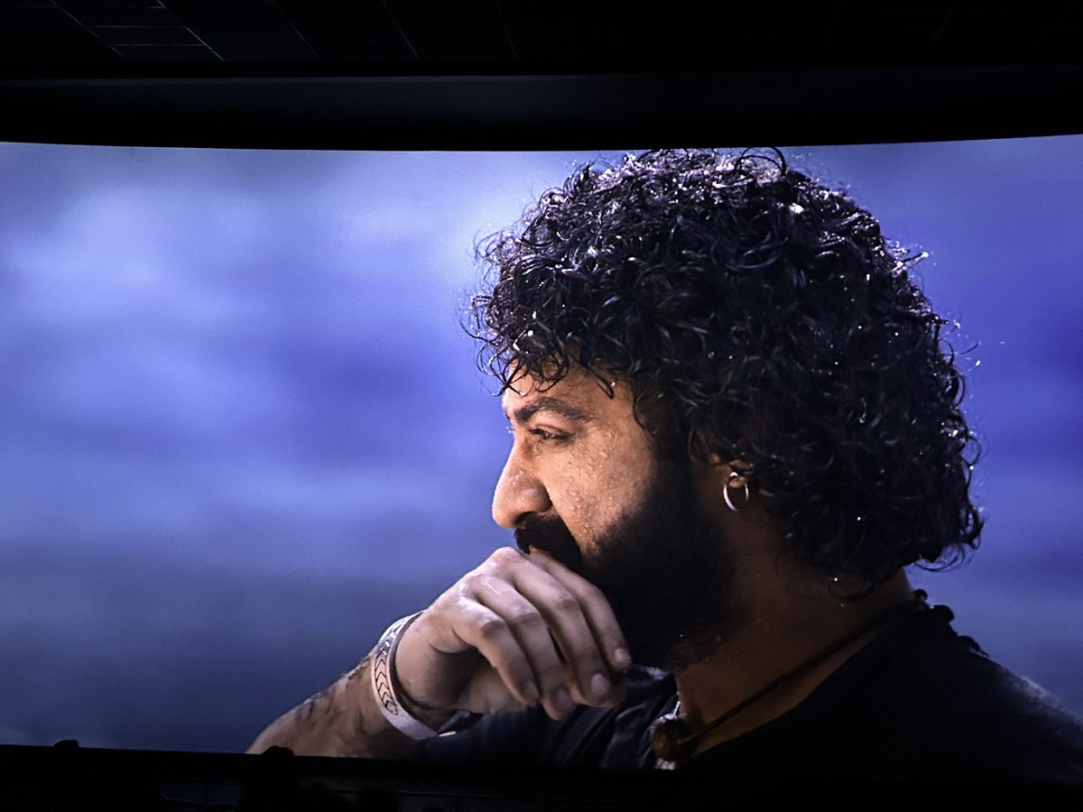 RISK_AJAY's tweet photo. Matness : 3 Theatres 🥵🥵
#Bvrm #Town
#Day 6
#Devara https://t.co/SWsbcw7Eai