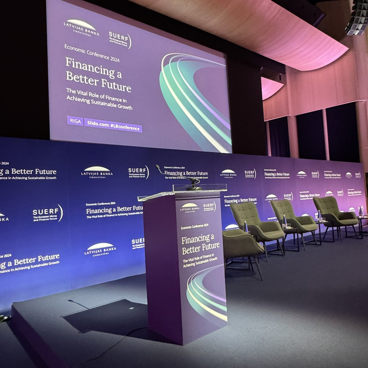 Exploring financing options for economic growth in banking sector and beyond – today, policymakers and international experts are meeting in Riga to discuss if we are on the right path. 

🔴  Watch our economic conference here 👉  youtube.com/live/2RN3phdRS…

#LBconference