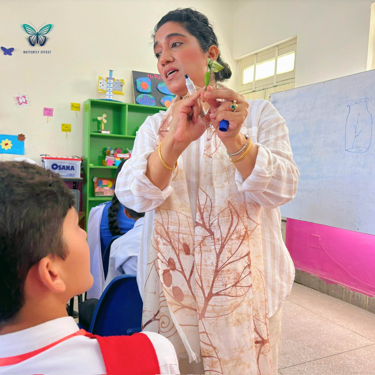 b_e_universe's tweet photo. Our Chief Program Manager led a session with #ButterflyEffect Club at IMSG Islamabad, teaching students to Rescue, Raise, and Release butterflies. They explored tools &amp; techniques for conservation, igniting excitement for hands-on learning! #ERA #Butterfly #SaveTheButterflies https://t.co/XI5U1jos4E