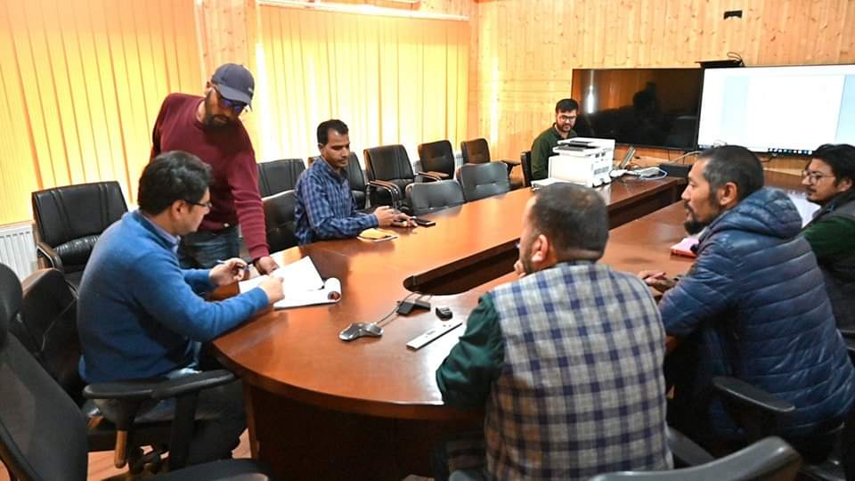 2nd randomisation of polling personnel for
conducting bye-elections at Thangdumbur constituency held at NIC Kargil
It was informed that all the prerequisites are being fulfilled as per the <a href="/ECISVEEP/">Election Commission of India</a> mandate for smooth fair &amp; peaceful elections
<a href="/prasarbharti/">Akashvani News Leh</a> <a href="/SveepL/">SVEEP_Kargil_Ladakh</a> <a href="/dc_Kgl/">Deputy Commissioner/DEO Kargil</a>