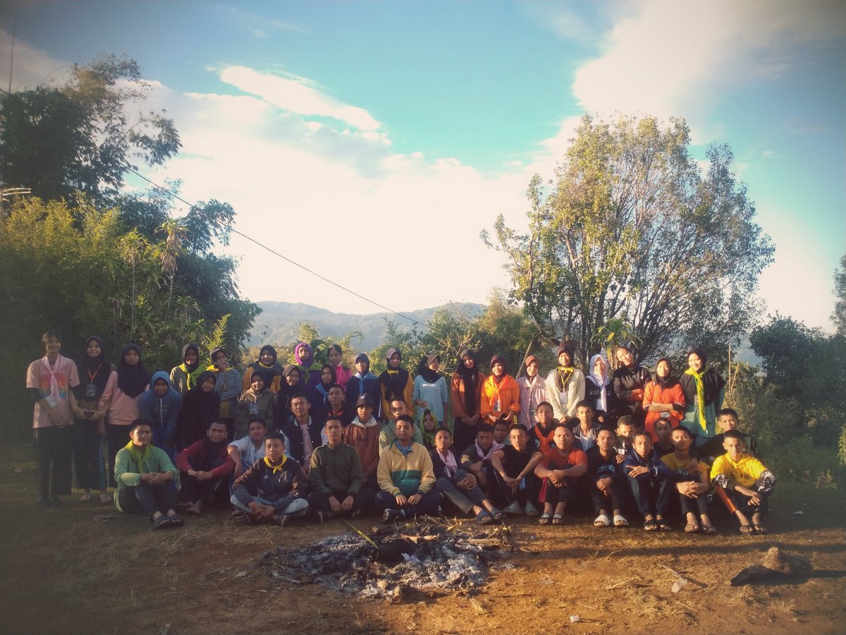Q_bar114's tweet photo. Assalamu'alaikum Wr.Wb Salam Paskibra!
Outdoor Day 2024‼️

"Usaha Asah Memancang BANGGA (Bertanggungjawab, Amanah, Nasionalis, Gotong royong, Gigih, dan Aktif)"

🗓 : Jum'at - Minggu/27 - 29 September 2024
📍: Malino, Kabupaten Gowa

Terima kasih Wassalamu'alaikum Wr.Wb https://t.co/f4uoExa6BY