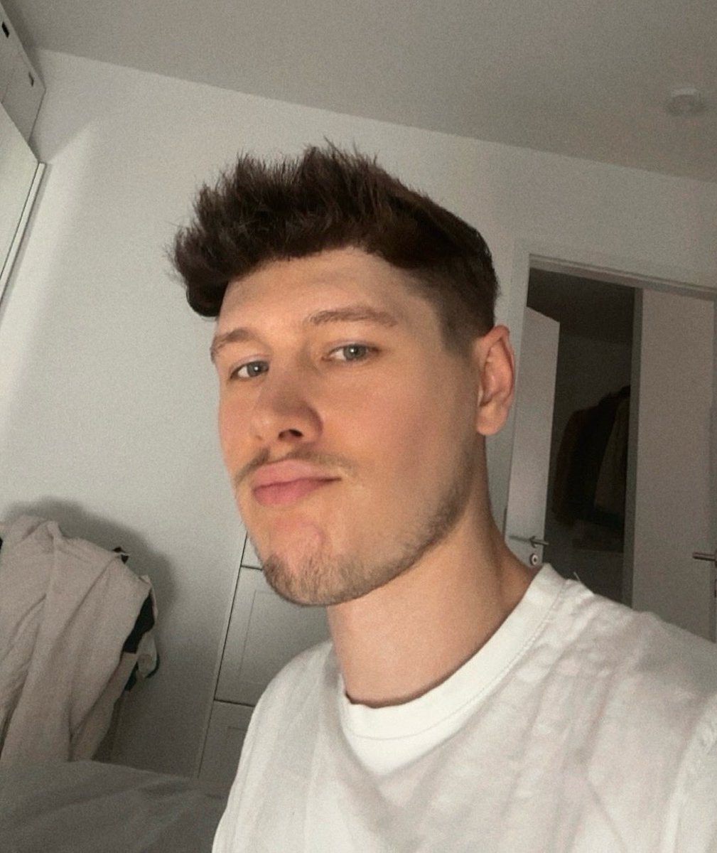 Hoch die Hände langes Wochenende 😋🙌🏼