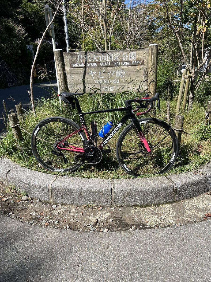 utsurupuko36143's tweet photo. 今日はニューバイクで初ヤビツ🤘 暑かった😂 https://t.co/VLHCwvcFCE