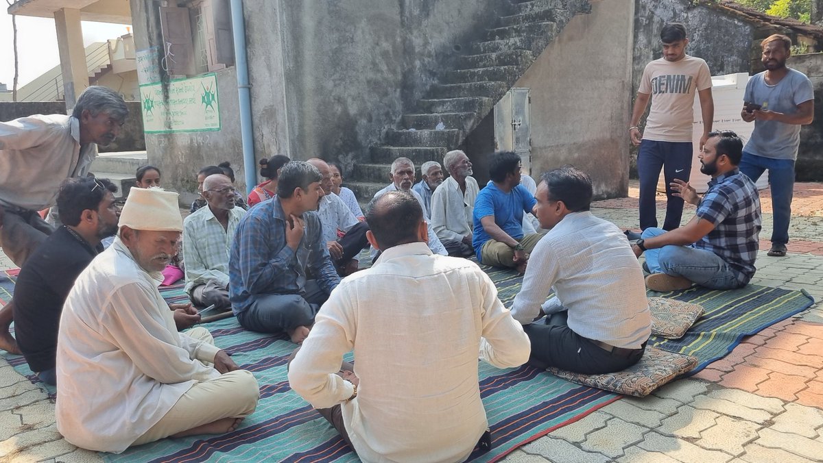 જૂનાગઢના પત્રાપસર તથા ખલીલપુર ગામે ઉન્નત ભારત અંતર્ગત આજ રોજ ગાંધી જયંતીના દિવસે ગ્રામ સભા મા હાજરી આપી. ગ્રામલોકો સાથે ગામના વિકાસ અને સ્વચ્છતા બાબતે ચર્ચા કરી. લોકો ના પ્રશ્નો સાંભળી અને ઉકેલ અંગે માર્ગદર્શન કર્યું.
<a href="/collectorjunag/">Collector Junagadh</a> <a href="/sdmjunagadh/">DyCollector&SDM-Junagadh</a>