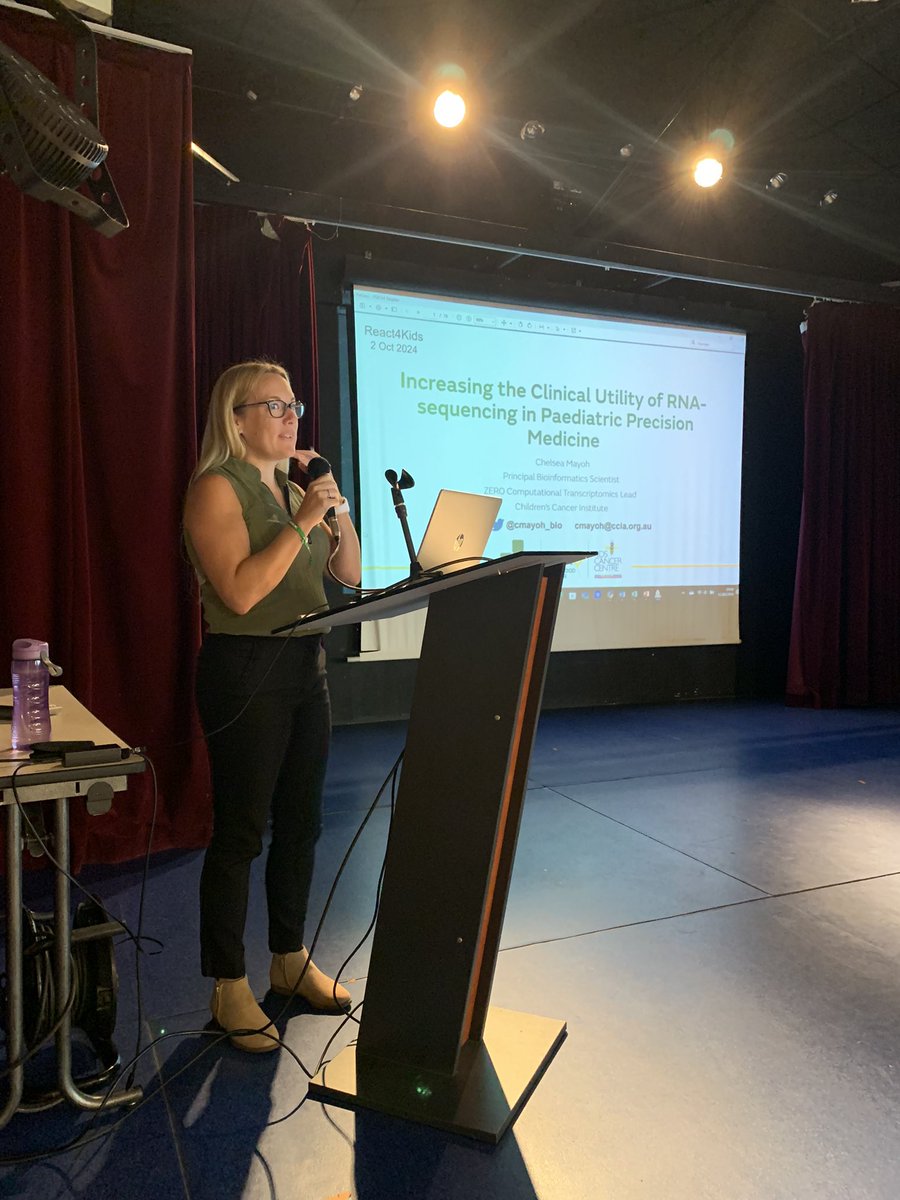 React-4Kids (@react4kids) on Twitter photo SESSION 4
On reprend ce matin avec le Dr <a href="/cmayoh_bio/">Chelsea Mayoh</a> du <a href="/KidsCancerInst/">Childrens Cancer Institute</a> qui présente le projet #ZeroChildhoodCancer qui développe des traitements personnalisés pour les enfants atteints de cancers.
Elle est venue d’Australie pour partager son expérience avec nous 🙏 SESSION 4
On reprend ce matin avec le Dr <a href="/cmayoh_bio/">Chelsea Mayoh</a> du <a href="/KidsCancerInst/">Childrens Cancer Institute</a> qui présente le projet #ZeroChildhoodCancer qui développe des traitements personnalisés pour les enfants atteints de cancers.
Elle est venue d’Australie pour partager son expérience avec nous 🙏