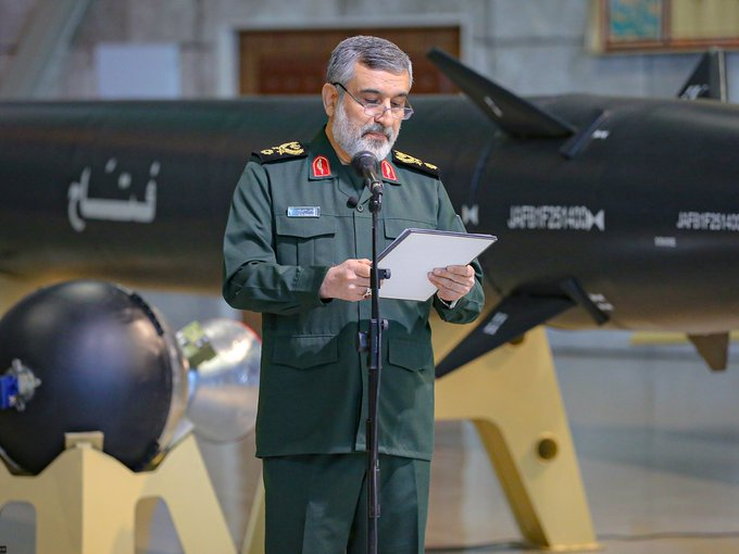 این مرد با فتاح ، فاتح قلبها شد
این مرد برای من حس غرور آورد
 برای شما چی؟
((آرش زمانه سرت سلامت))

#وعده_صادق۲