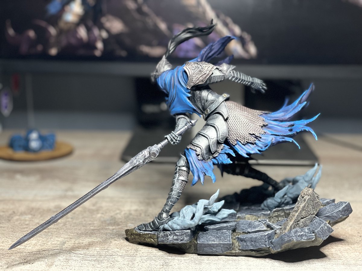 Servers_keeper's tweet photo. Artorias the Abysswalker #DarkSouls https://t.co/CvEMXaadRW