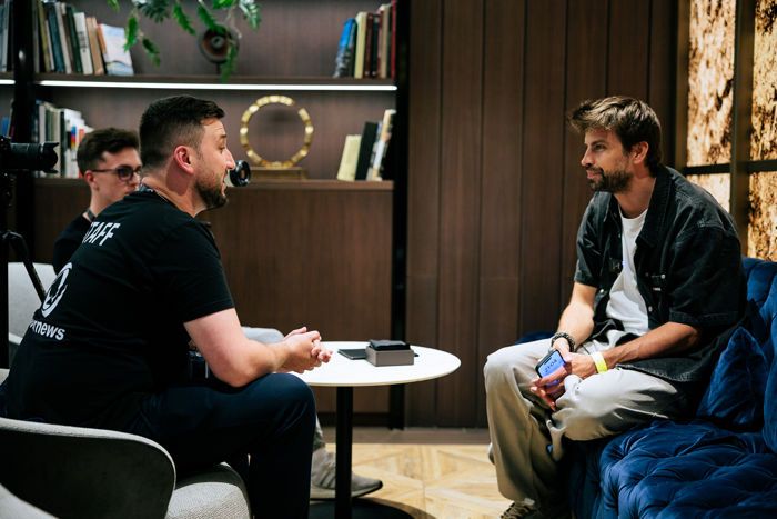 🔎 I'm looking for Poker Fans to join my team! 🕵️‍♂️

♠️ - You love poker
♥️ - Strong English skills (verbal &amp; written)
♣️ - Basic Video Editing experience
♦️ - Graphic Design experience
🔞 - 21 years or older
ℹ️: pokernews.com/career.htm#rol…

#freelance #hiring #Poker #contentcreation