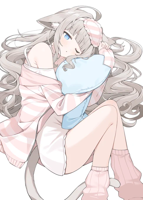 ^. ̫ .^ 