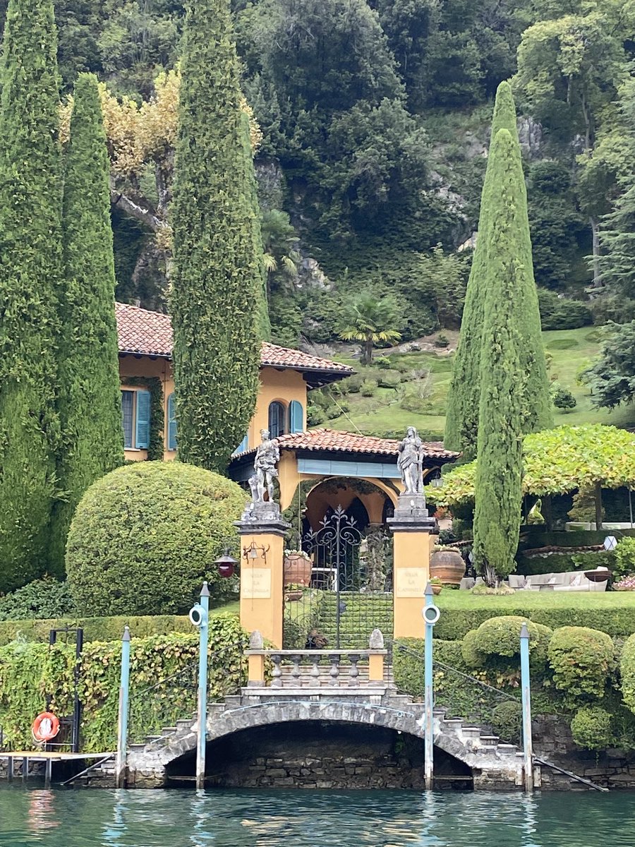 Alexse16's tweet photo. A glorious day on Lake Como #lakecomo #como #Lombardia https://t.co/s6JSaTTEeL