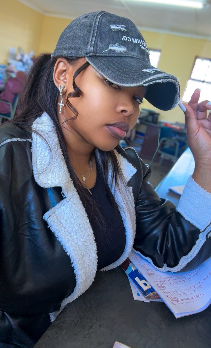 Lele🇿🇦 tweet media