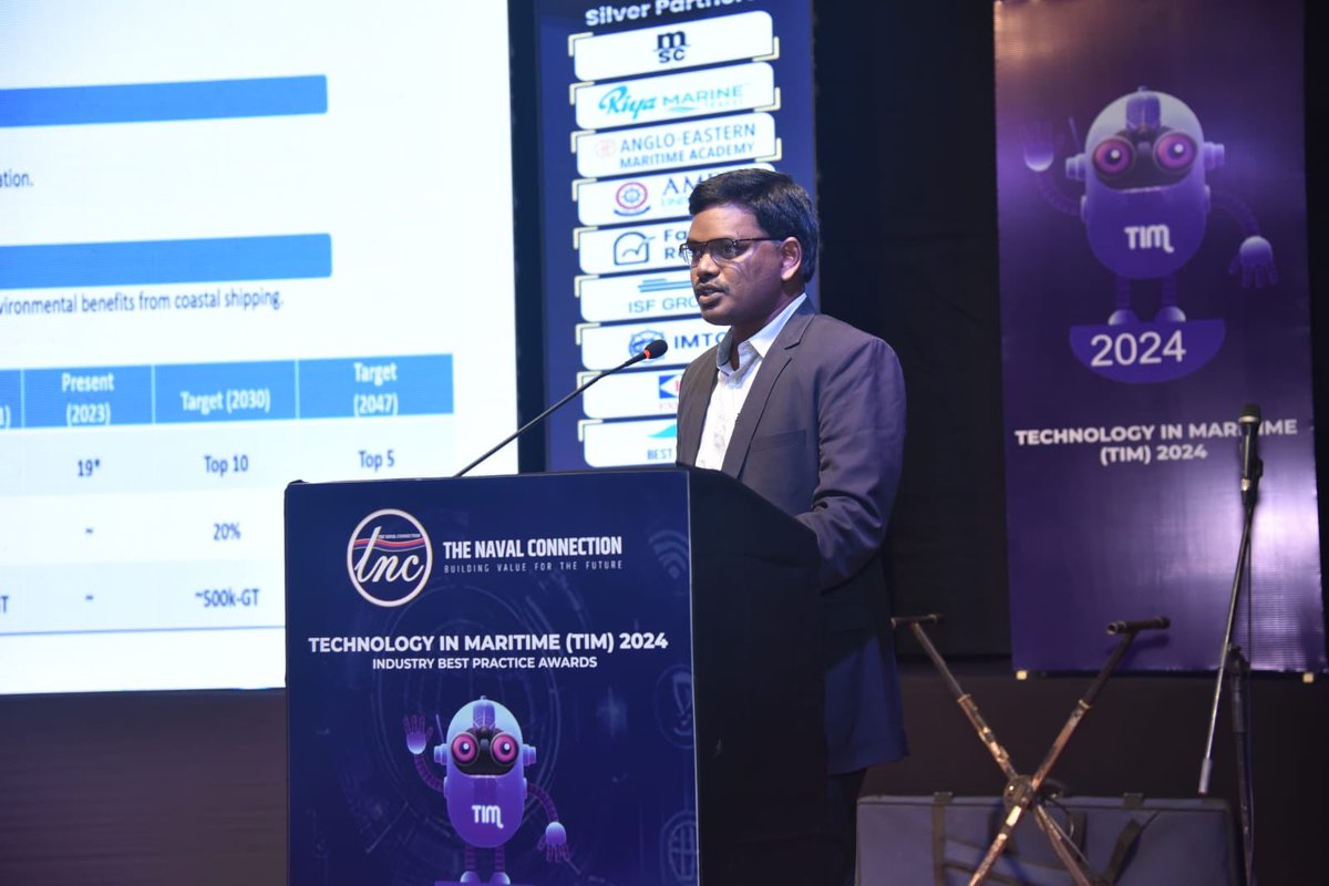 dgshipping_IN's tweet image. Shri Ravi Kumar Moka, DDG (IT &amp;amp; E-Governance), attended #TIM2024 on Oct 1st and spoke on ‘E-governance initiatives in Maritime’. Organized by @NavalConnection, #TIM4.0 connects Maritime pros &amp;amp; students with emerging tech. #MaritimeTech #EGovernance