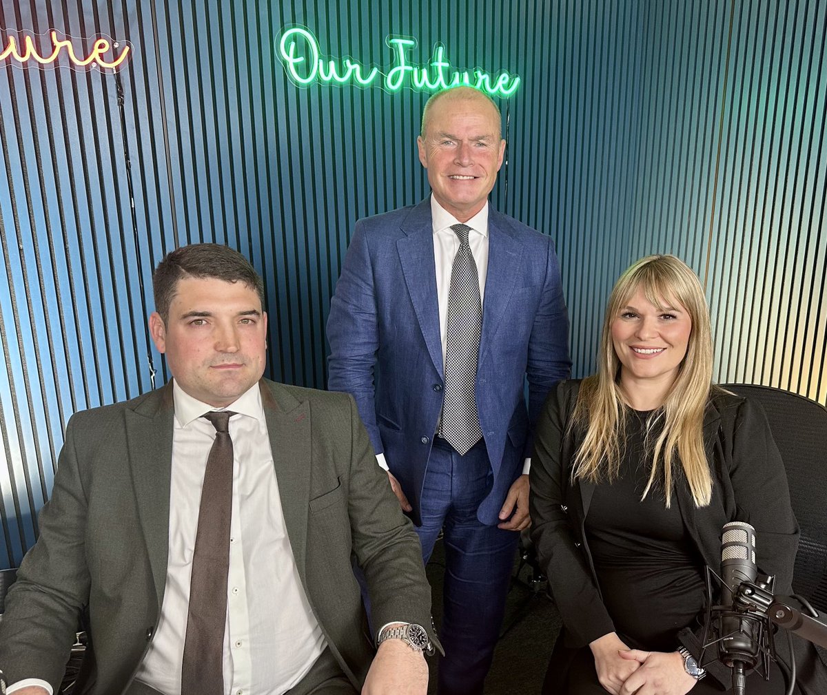 prwhittle's tweet image. Tom &amp;amp; Hayley Bowen started the King Alfred School a few years ago and through hard work and determination have made it a brilliant success. It was great to meet them again for ⁦@NewCultureForum⁩ #NCFWhittle coming up this Sunday.  We’ll continue to support them all the way.