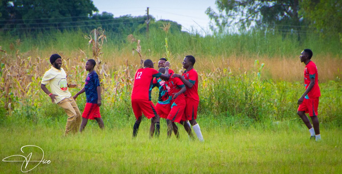 Rotji7's tweet photo. GOSA collect 
ZOSA collect
BLOBA collect...  Na Man utd we wan play next https://t.co/vWRsIHbBJE